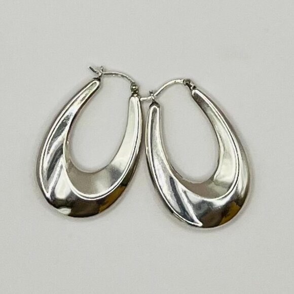Sterling Silver Oval Puffed Hoop Earrings Hollow Bubble Design - Picture 1 of 2